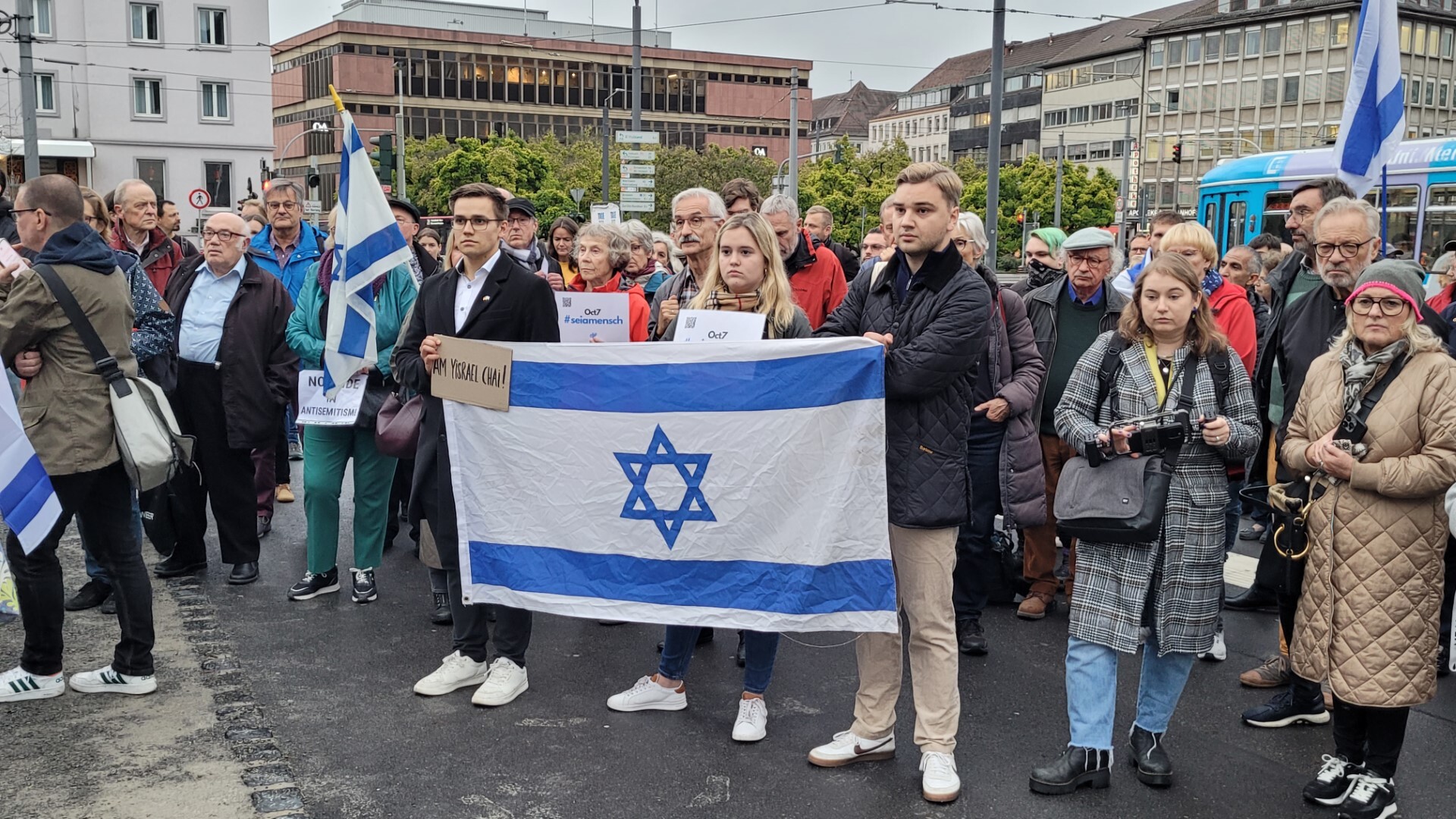 Würzburg: Gedenken ein Jahr nach Hamas-Terror in Israel