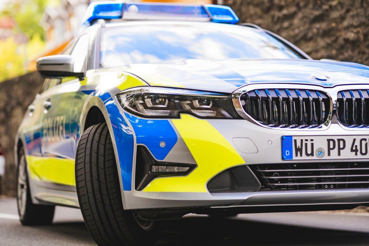 Würzburg: Razzia bei Burschenschaft wegen Verdacht der Volksverhetzung Würzburg: Razzia bei Burschenschaft wegen Verdacht der Volksverhetzung